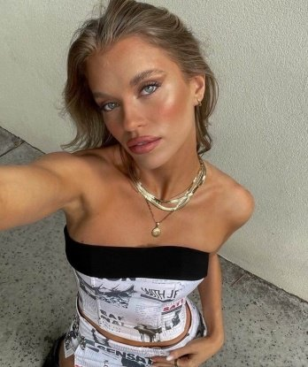 Алина